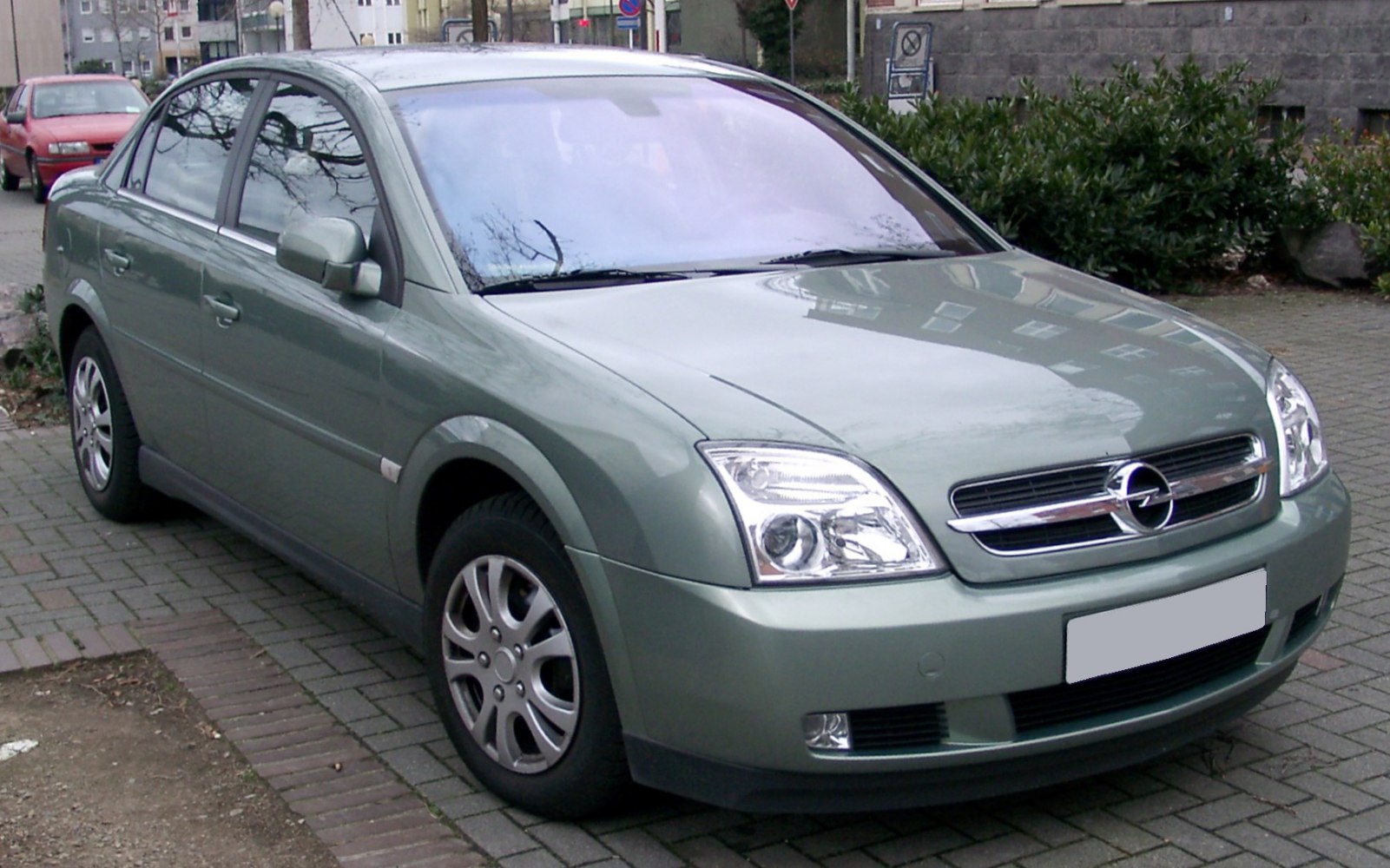 Opel Vectra 2.0 DTI (100 Hp)