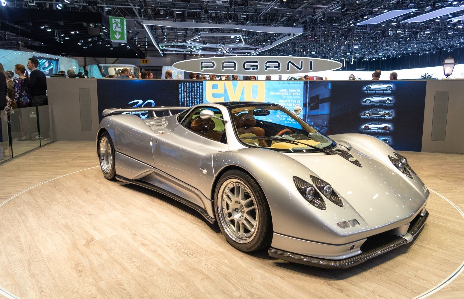 Pagani Zonda 7.3 i V12 48V (550 Hp)