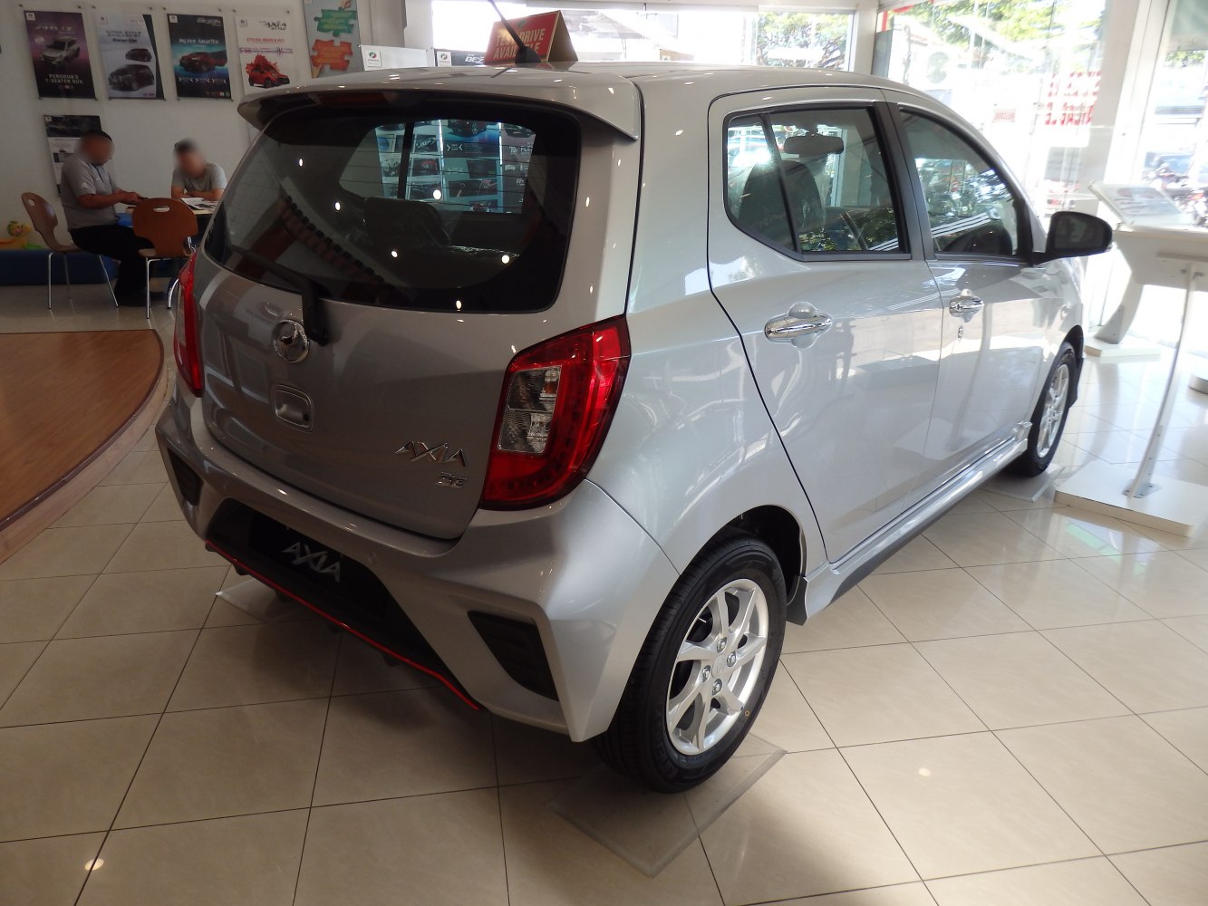 Perodua Axia Style 1.0 VVT-i (68 Hp) Automatic