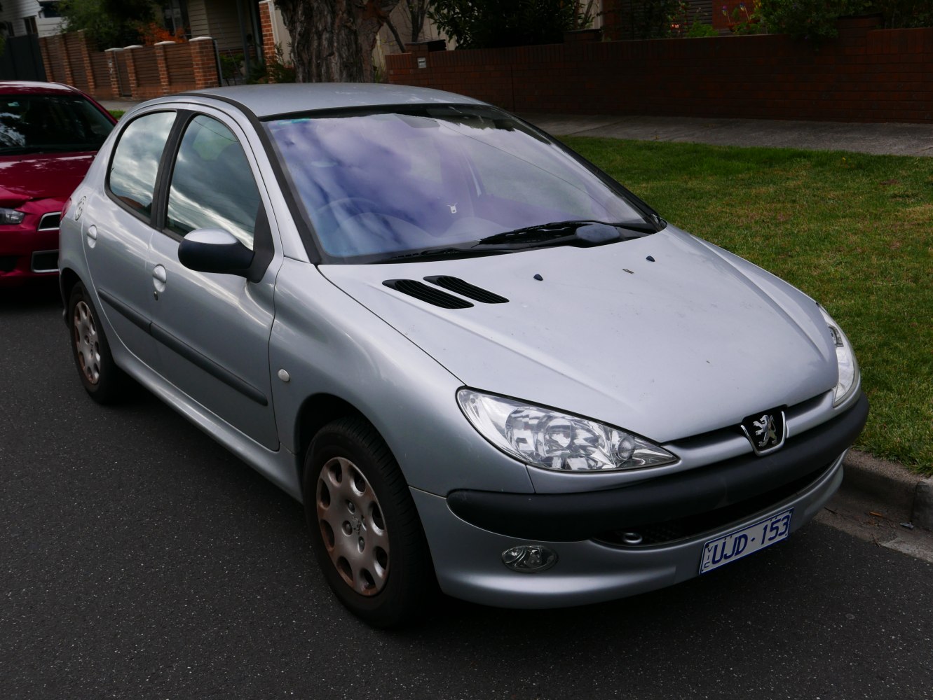 Peugeot 206 1.6 GTI HDi (109 Hp)