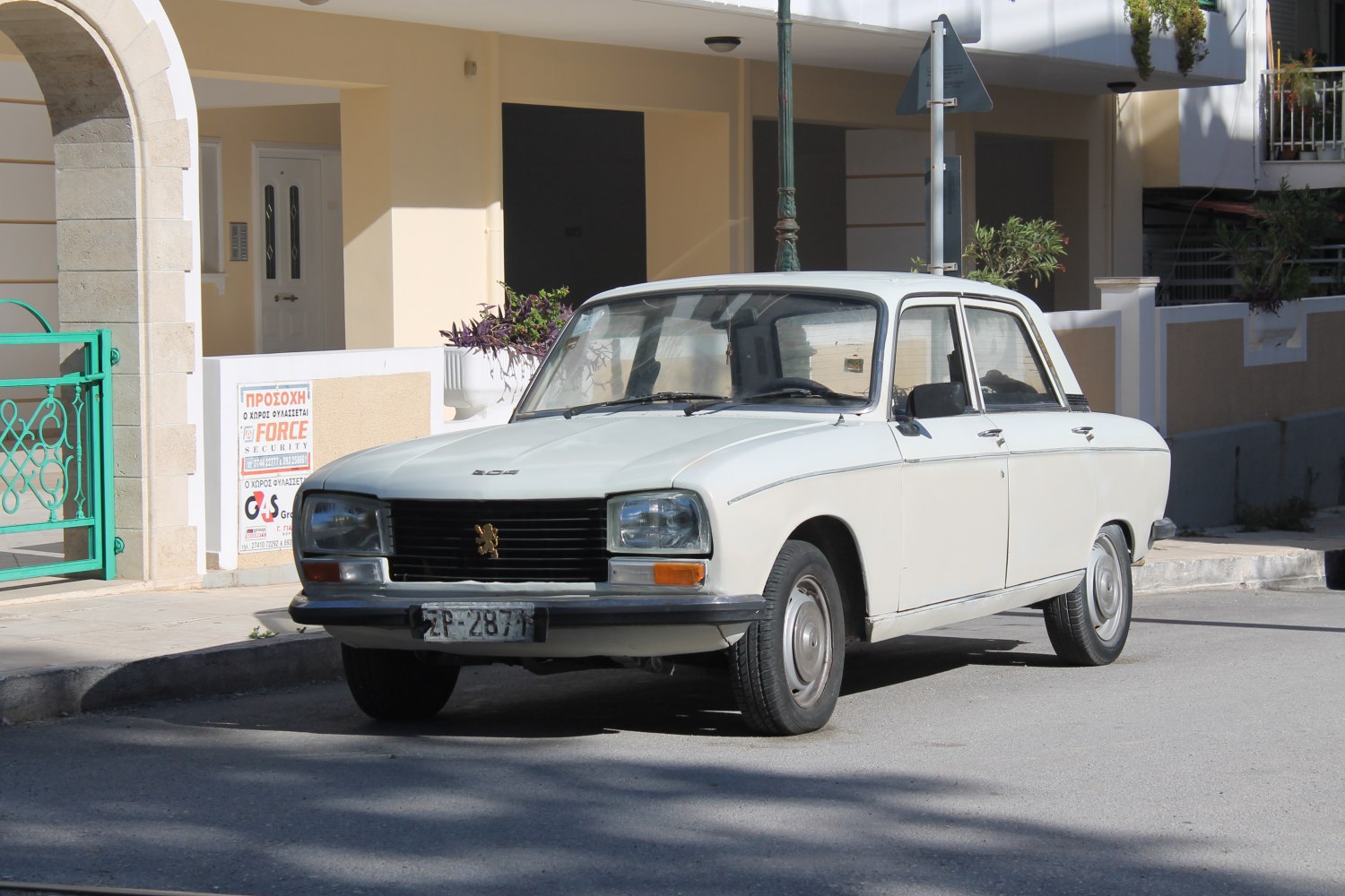 Peugeot 304