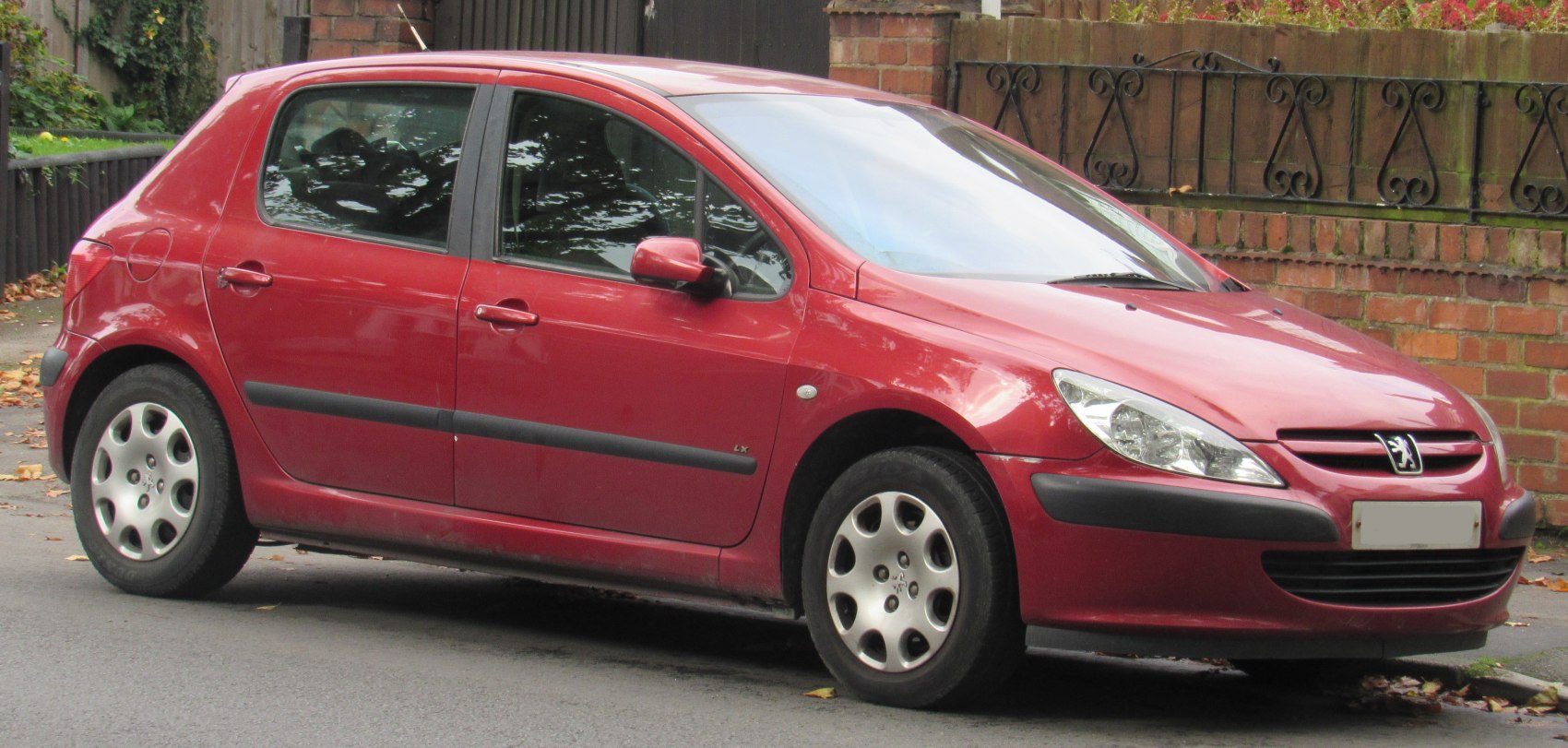 Peugeot 307 1.4 (75 Hp)