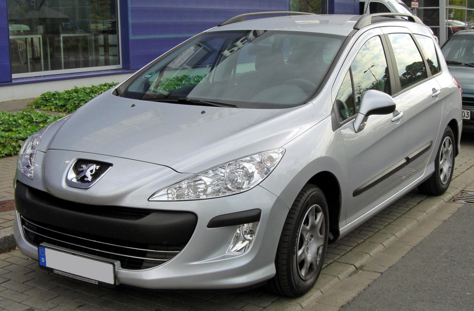 Peugeot 308 1.4 16V VTi (95 Hp)