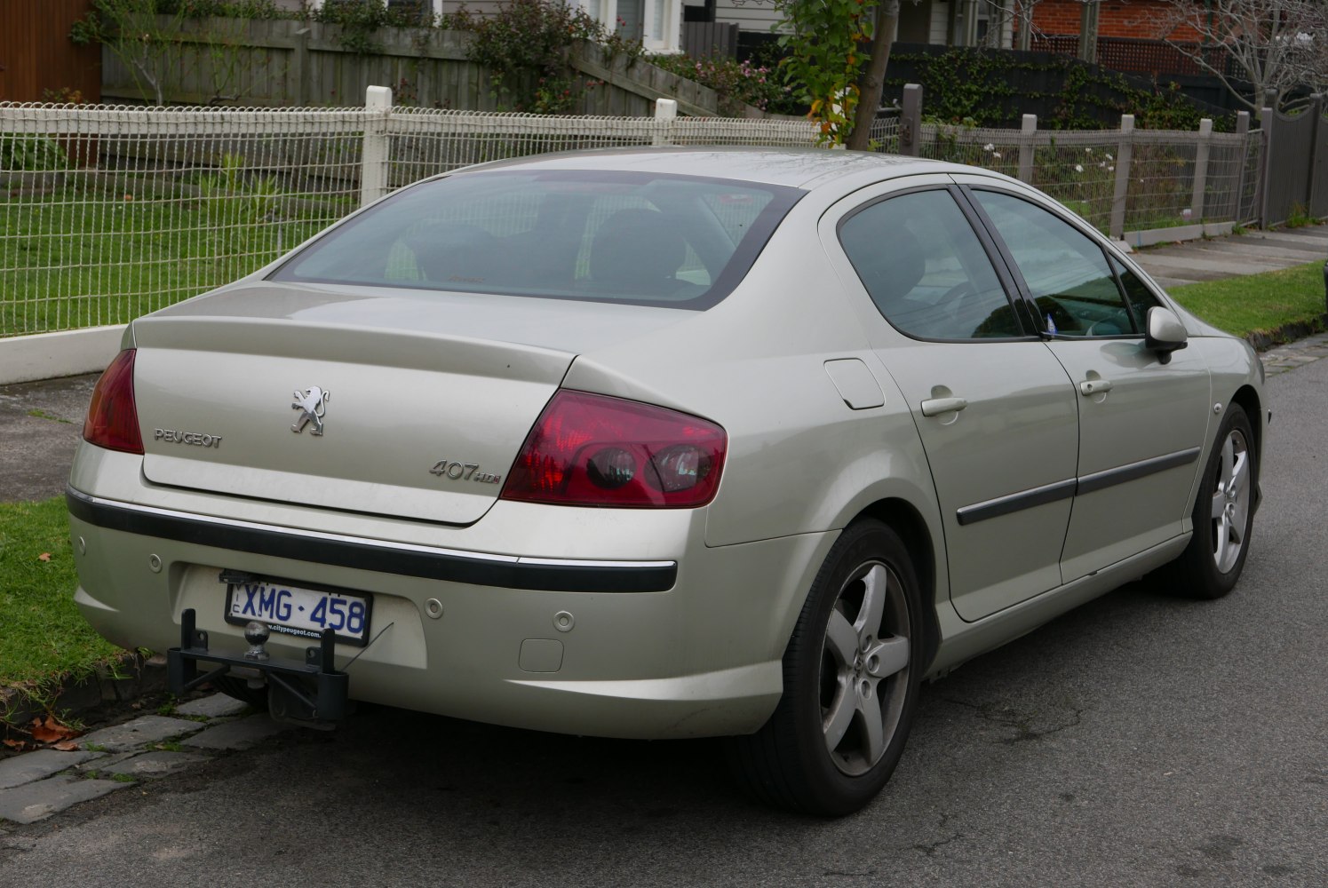 Peugeot 407 2.2i 16V (160 Hp)