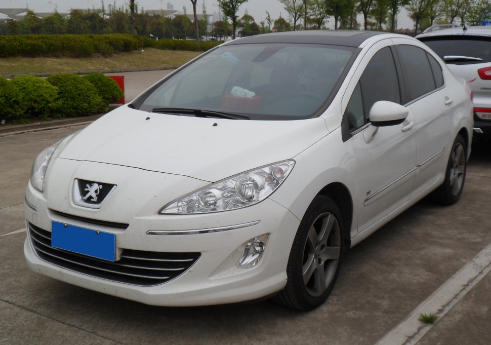 Peugeot 408