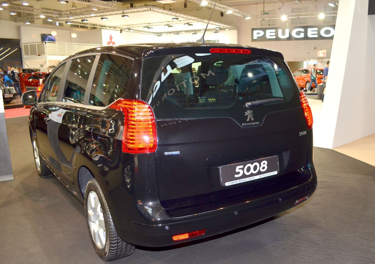 Peugeot 5008 1.6 THP (156 Hp) 7 Seat