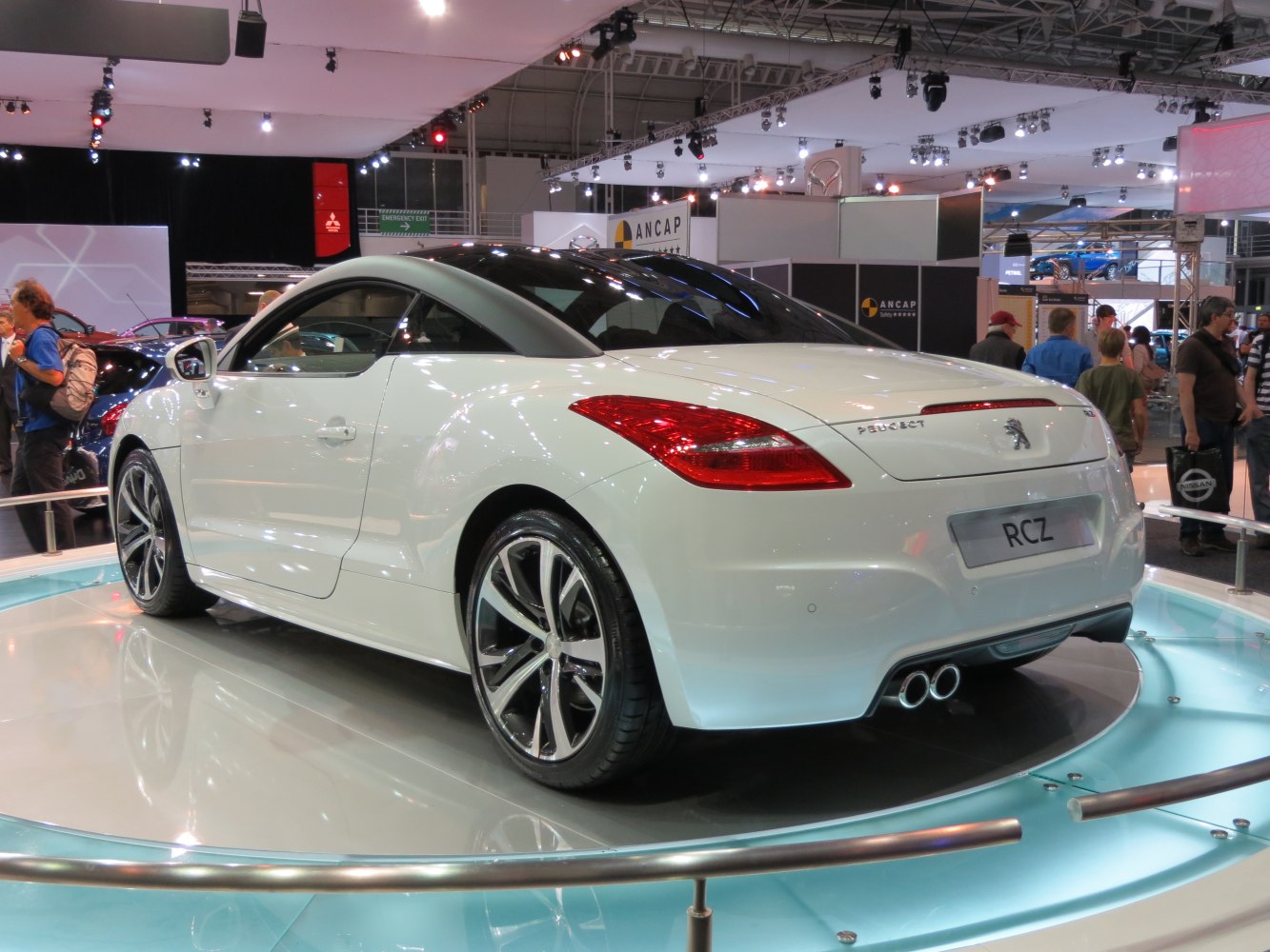 Peugeot RCZ 1.6 THP (200 Hp)