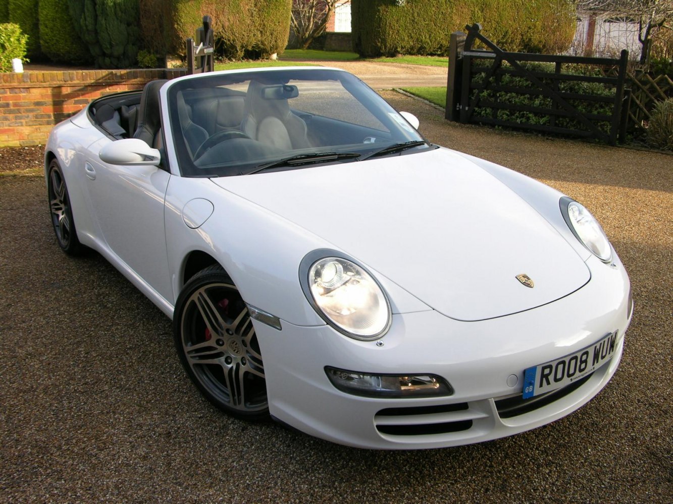 Porsche 911 Carrera 4 3.6 (325 Hp) AWD Tiptronic S