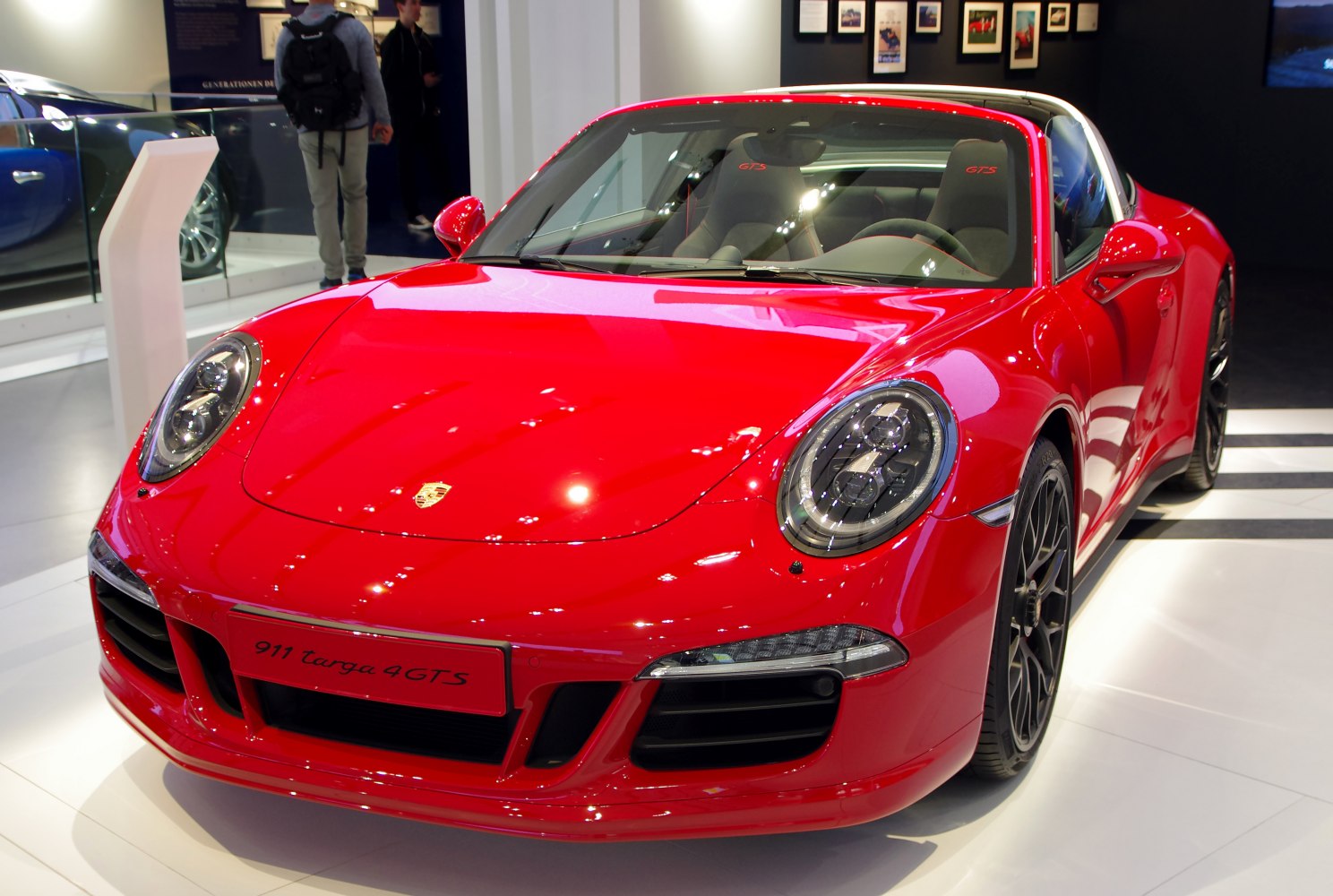 Porsche 911 4 GTS 3.8 (430 Hp) PDK