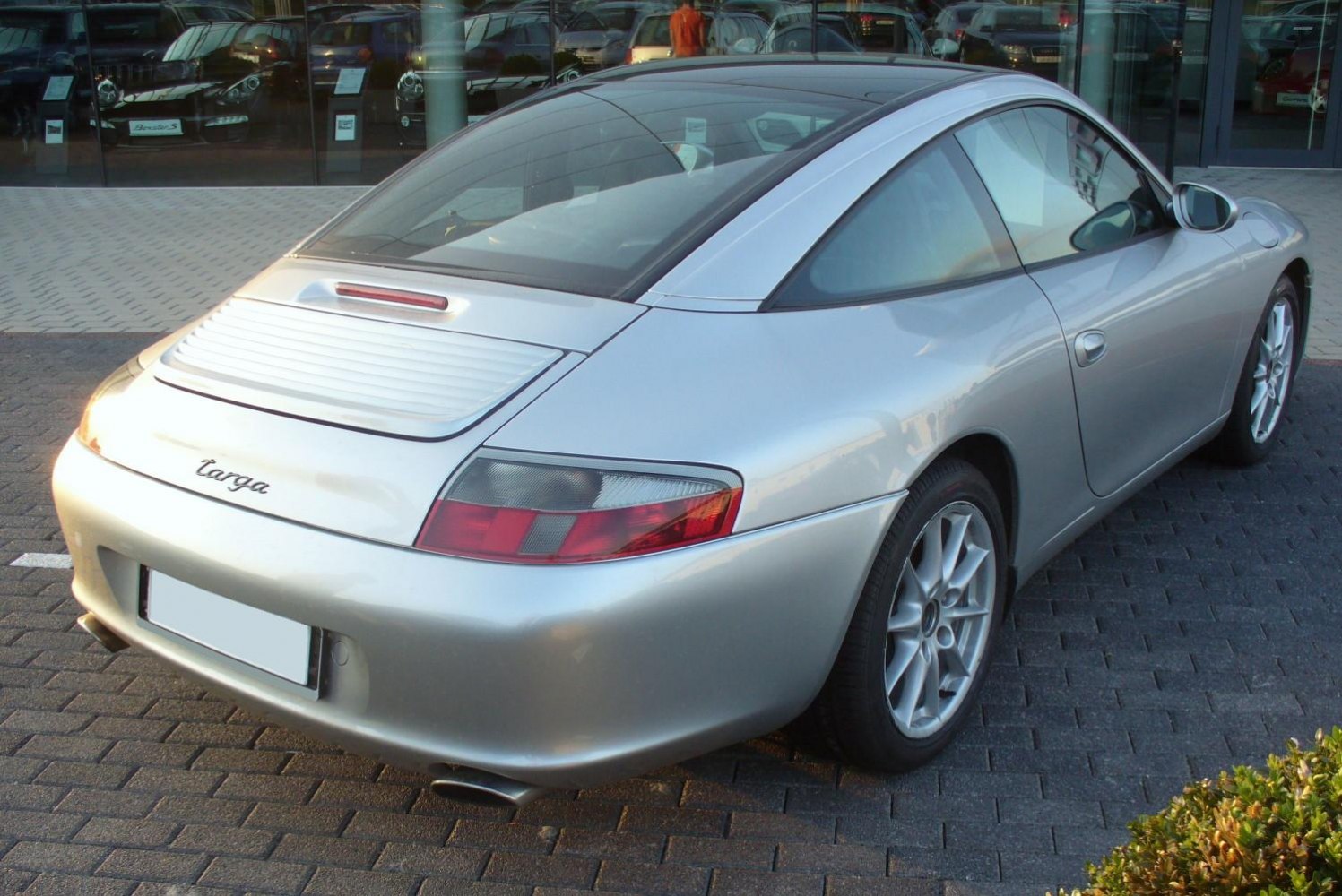 Porsche 911 3.6 (320 Hp)