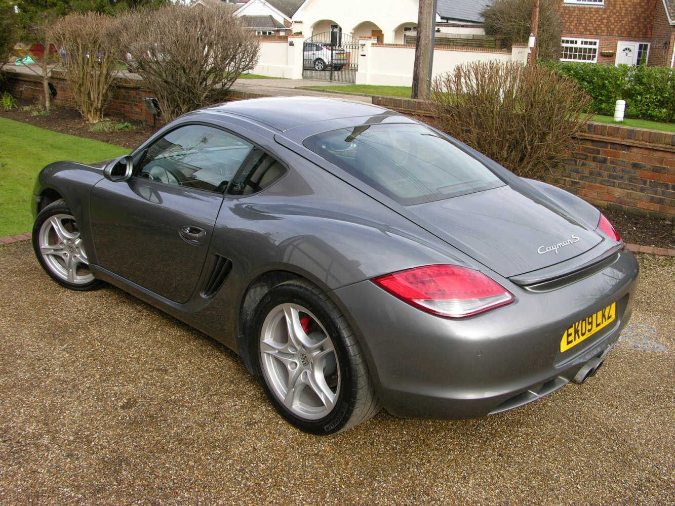 Porsche Cayman 2.9 (265 Hp)