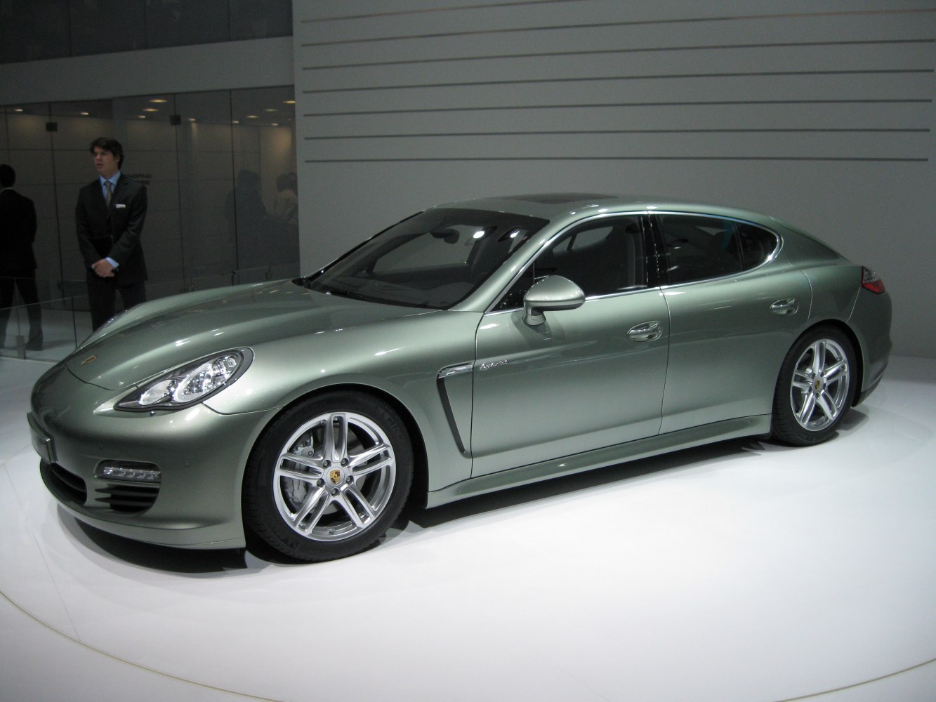 Porsche Panamera Turbo 4.8 V8 (500 Hp) PDK