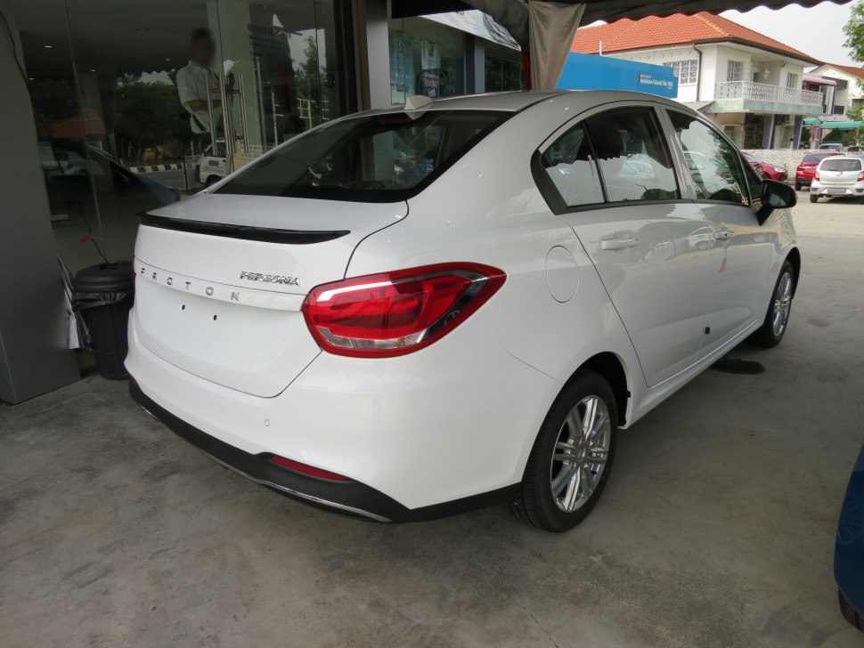 Proton Persona 1.6 (109 Hp) CVT