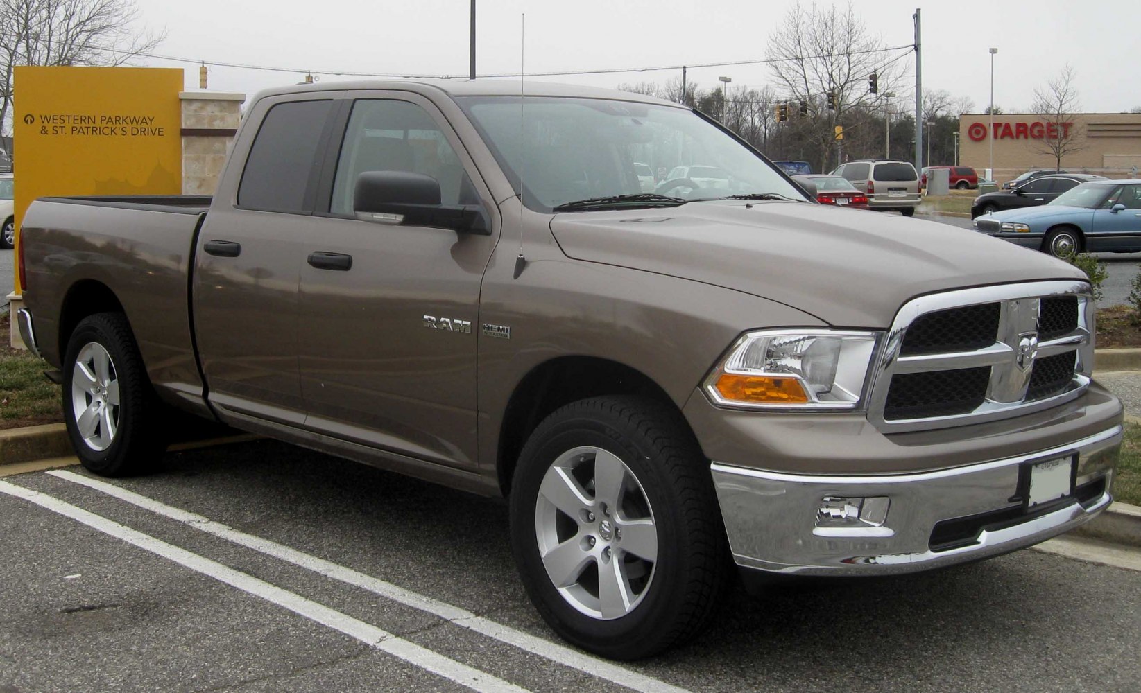 RAM 1500 3.7 V6 (215 Hp) Automatic