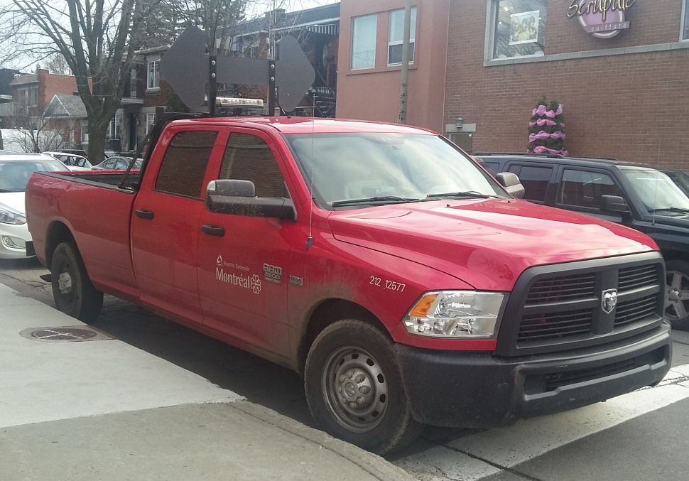 RAM 2500/3500 2500 5.7 Hemi V8 (383 Hp) 4x4 Automatic