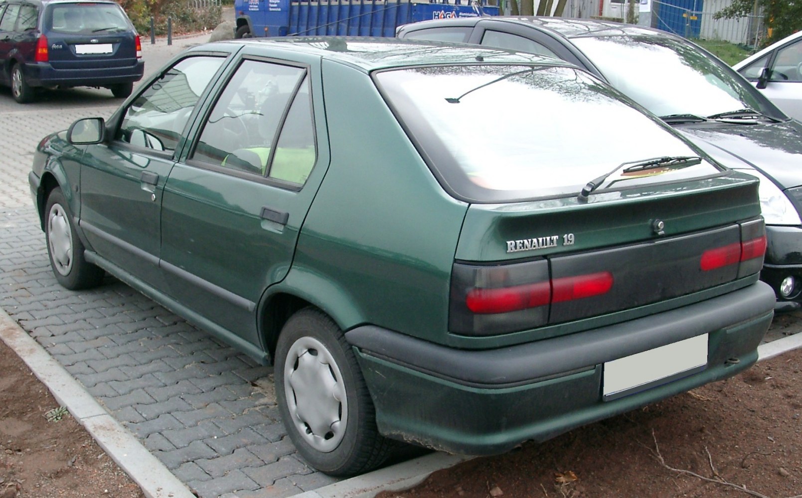 Renault 19 1.4 i (80 Hp)