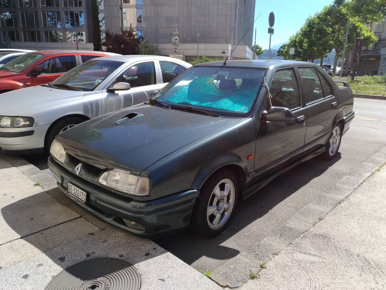 Renault 19