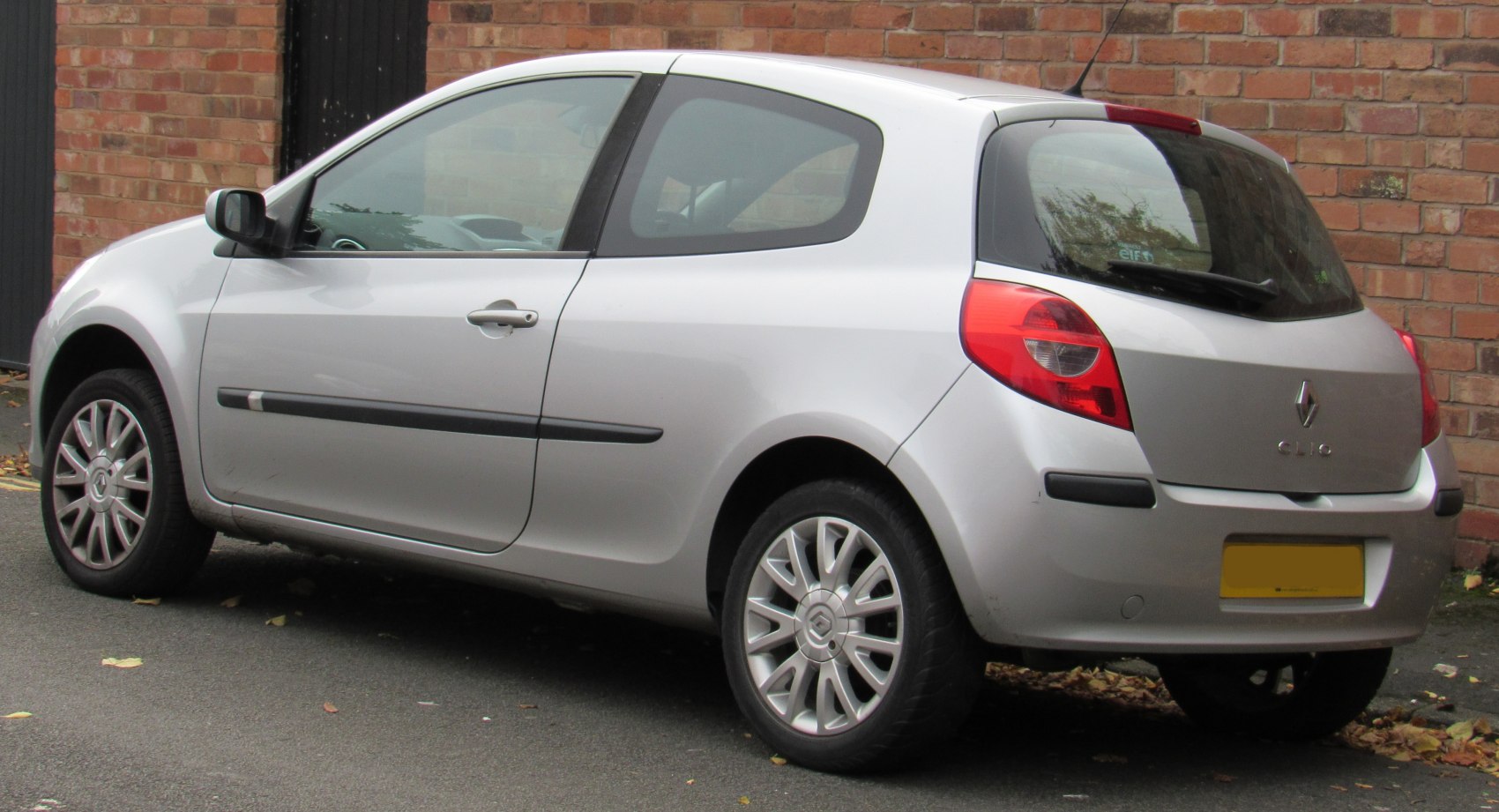 Renault Clio 1.5 dCi 8V (86 Hp)