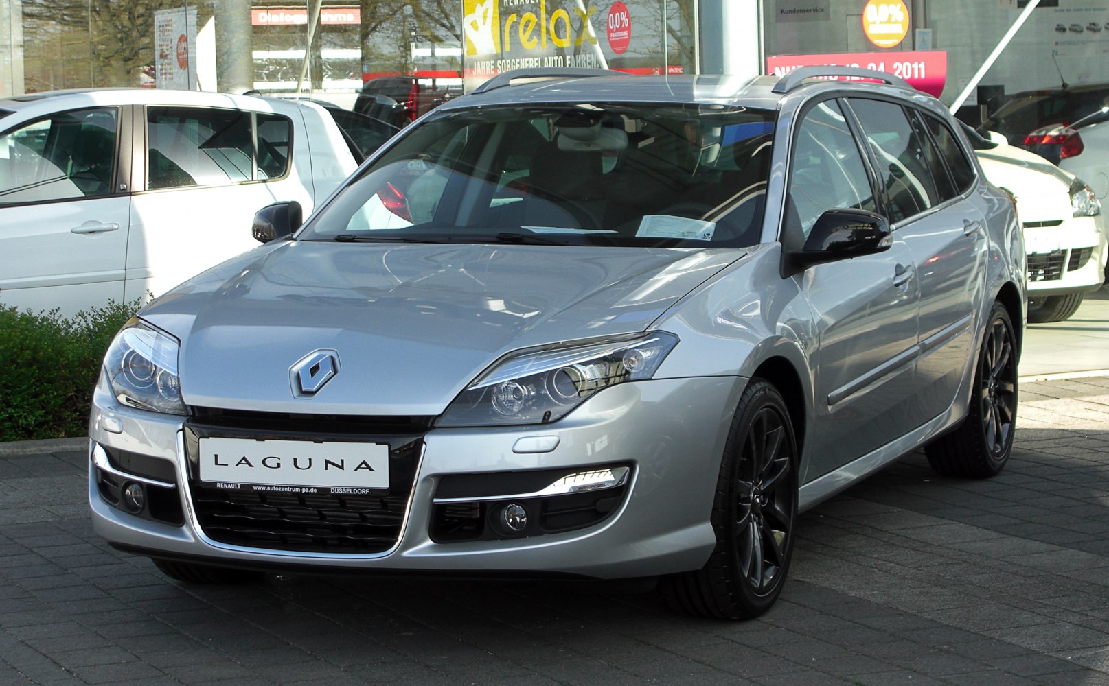 Renault Laguna 2.0 16V (140 Hp)