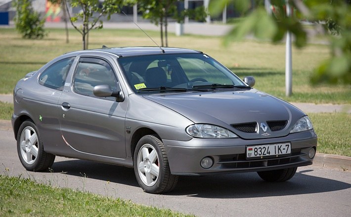 Renault Megane 1.6i 16V (107 Hp) Automatic