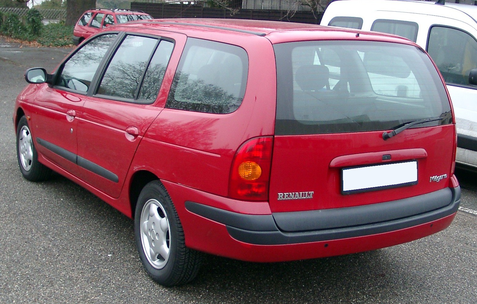 Renault Megane 1.6i 16V (107 Hp)