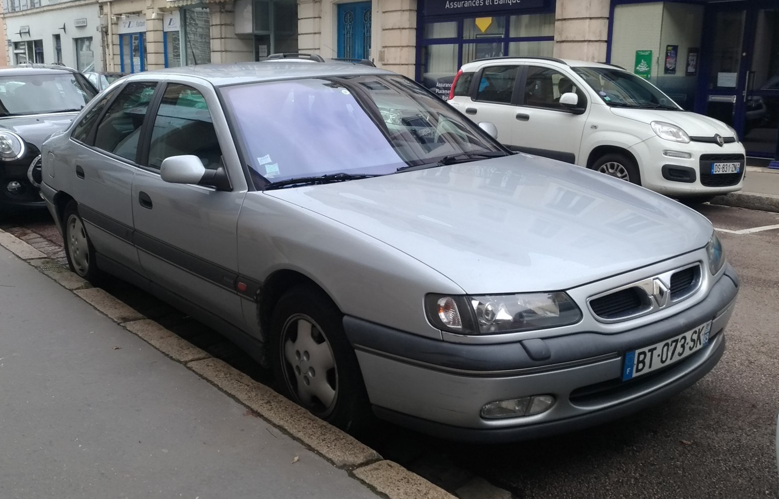 Renault Safrane 2.5 20V (B54F) (165 Hp) Automatic