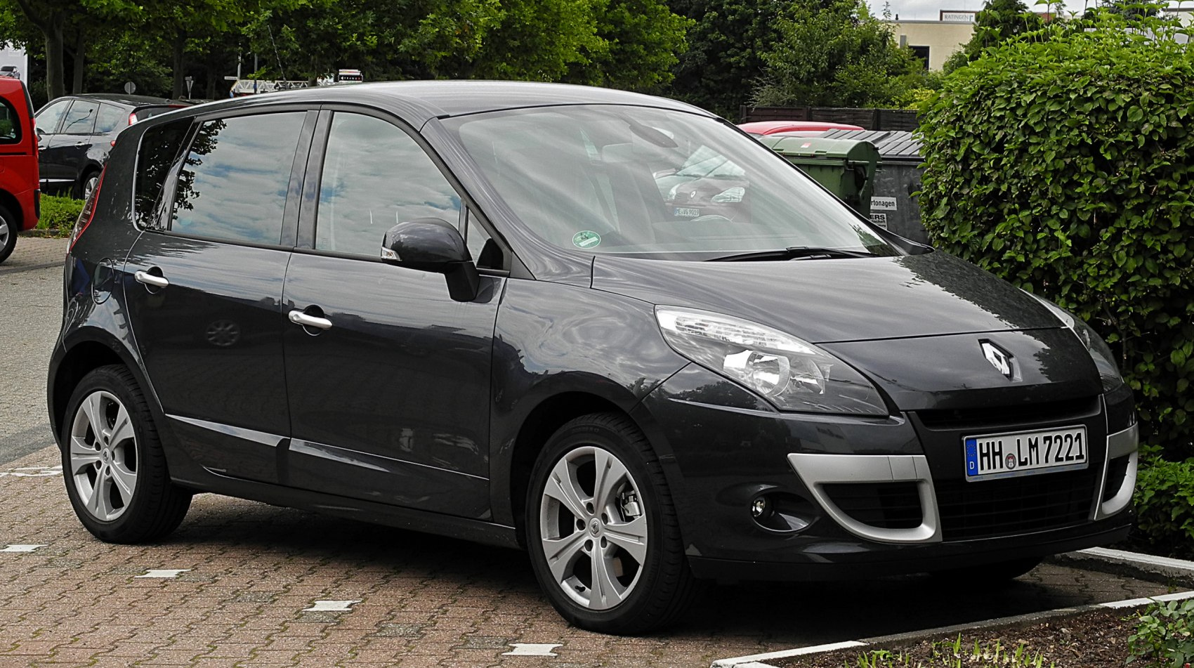 Renault Scenic 1.4 TCe (130 Hp)