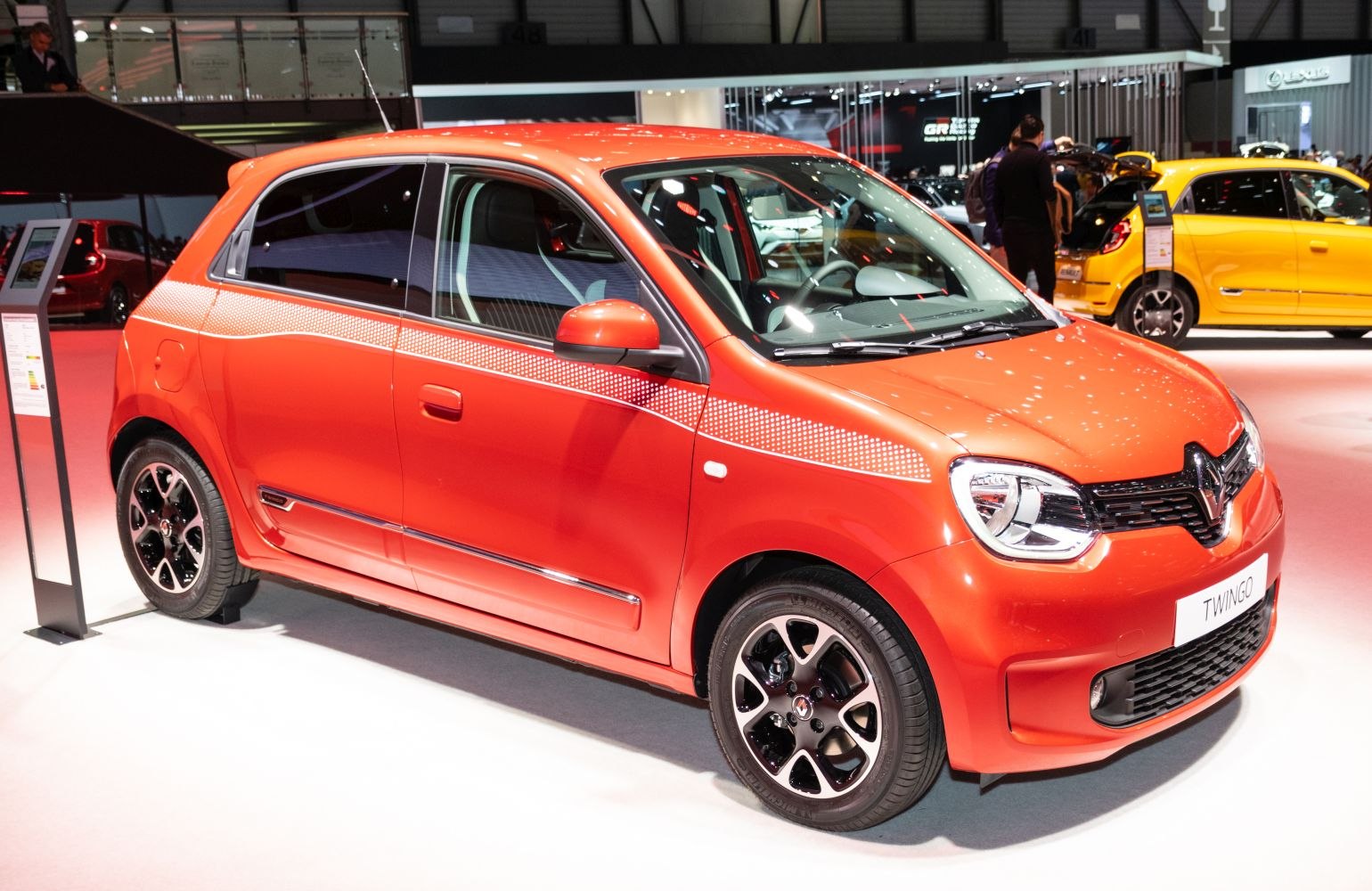 Renault Twingo 1.0 SCe (65 Hp)