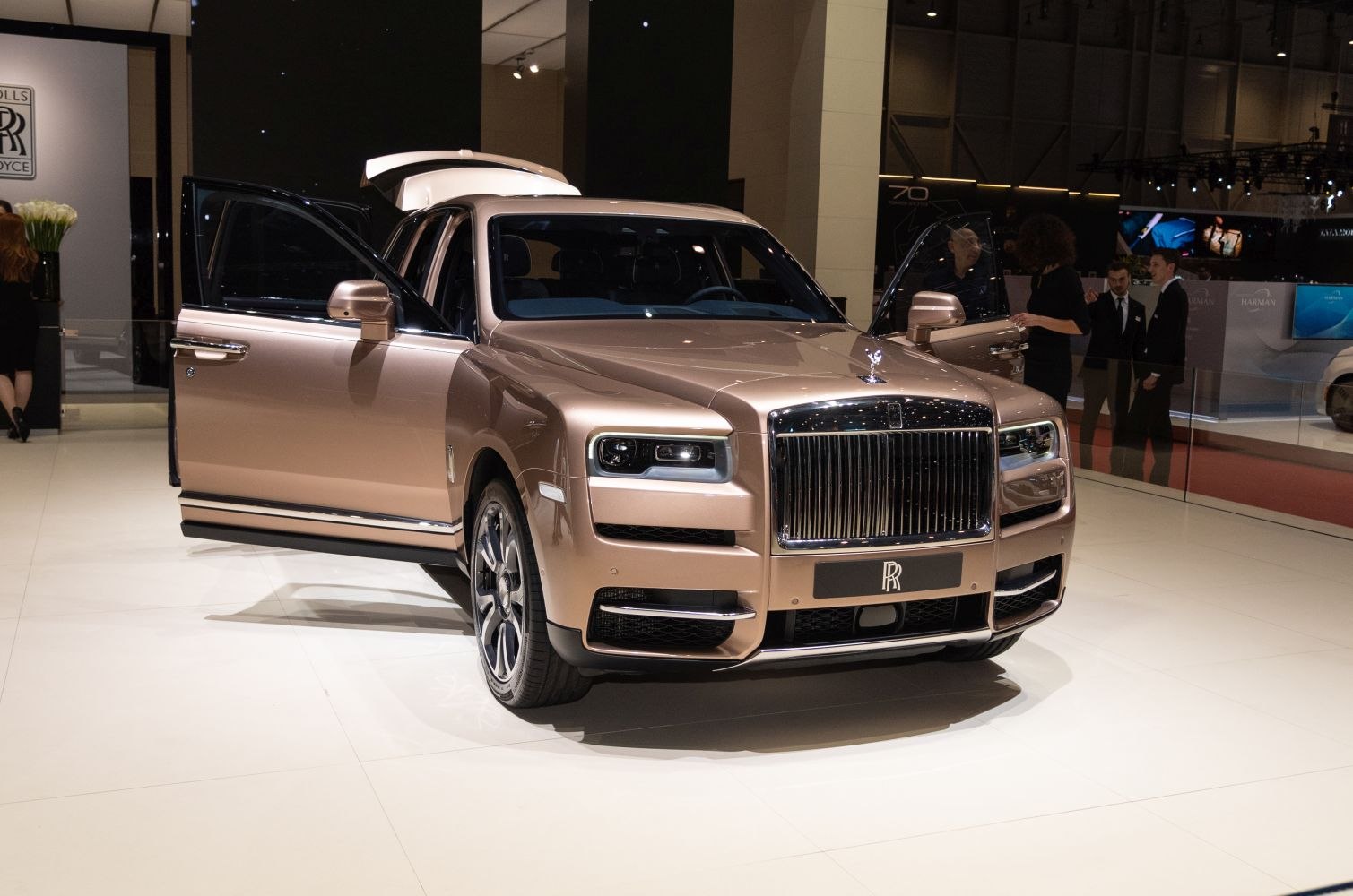 Rolls-Royce Cullinan 6.7 V12 (571 Hp) AWD Automatic