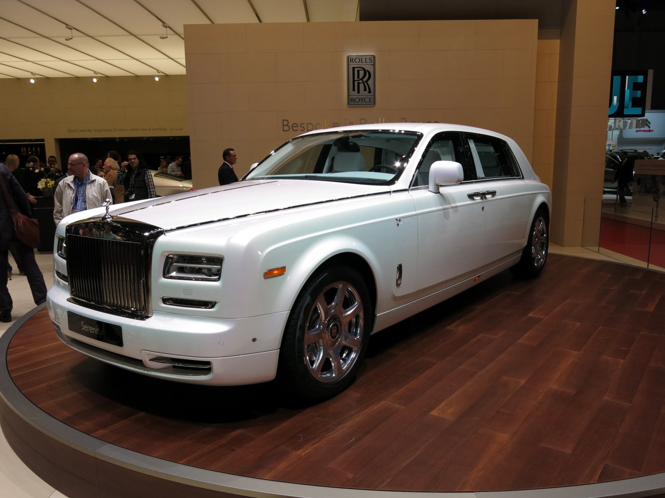 Rolls-Royce Phantom 6.7 V12 (460 Hp) Automatic