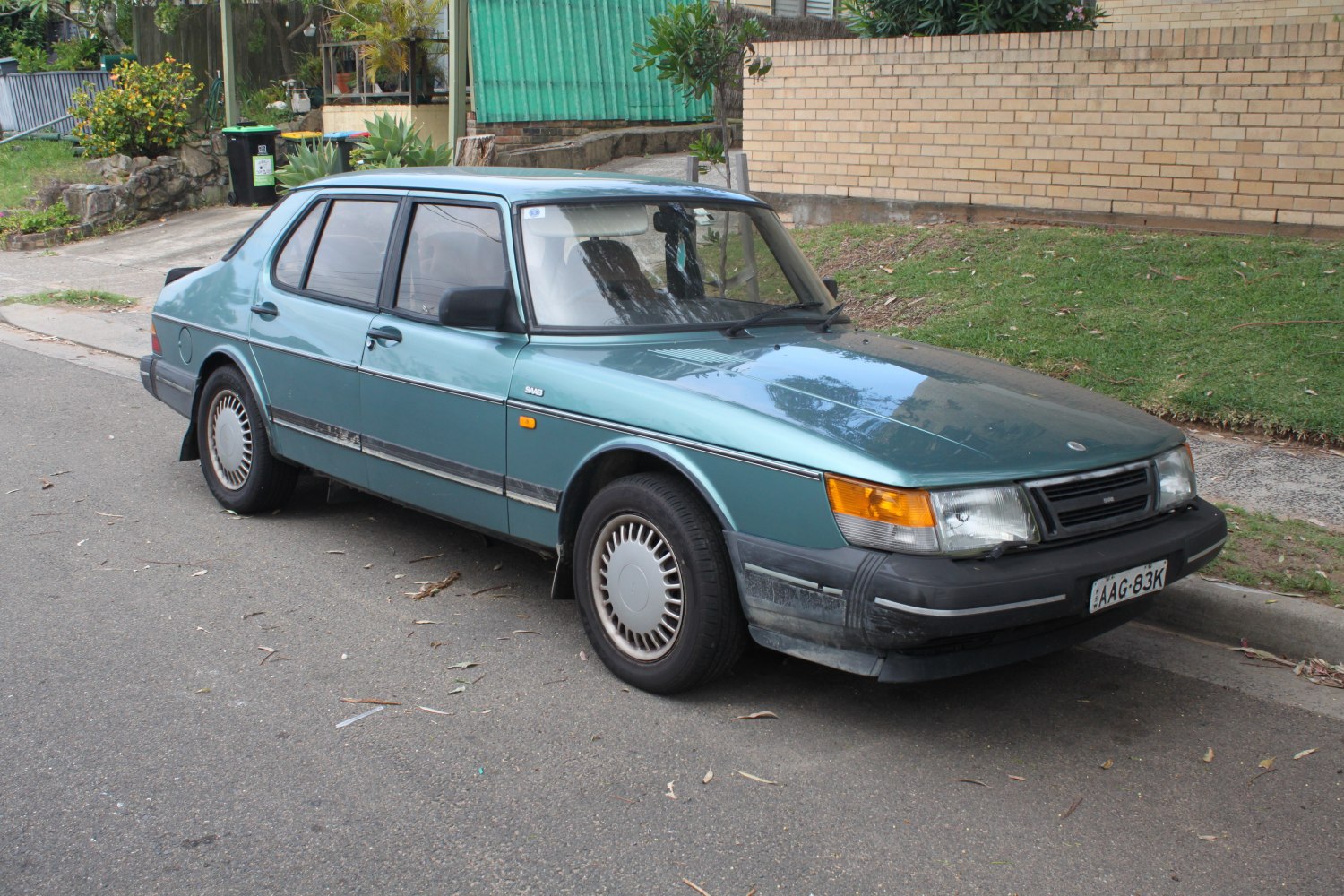 Saab 900 2.0 Turbo (140 Hp)