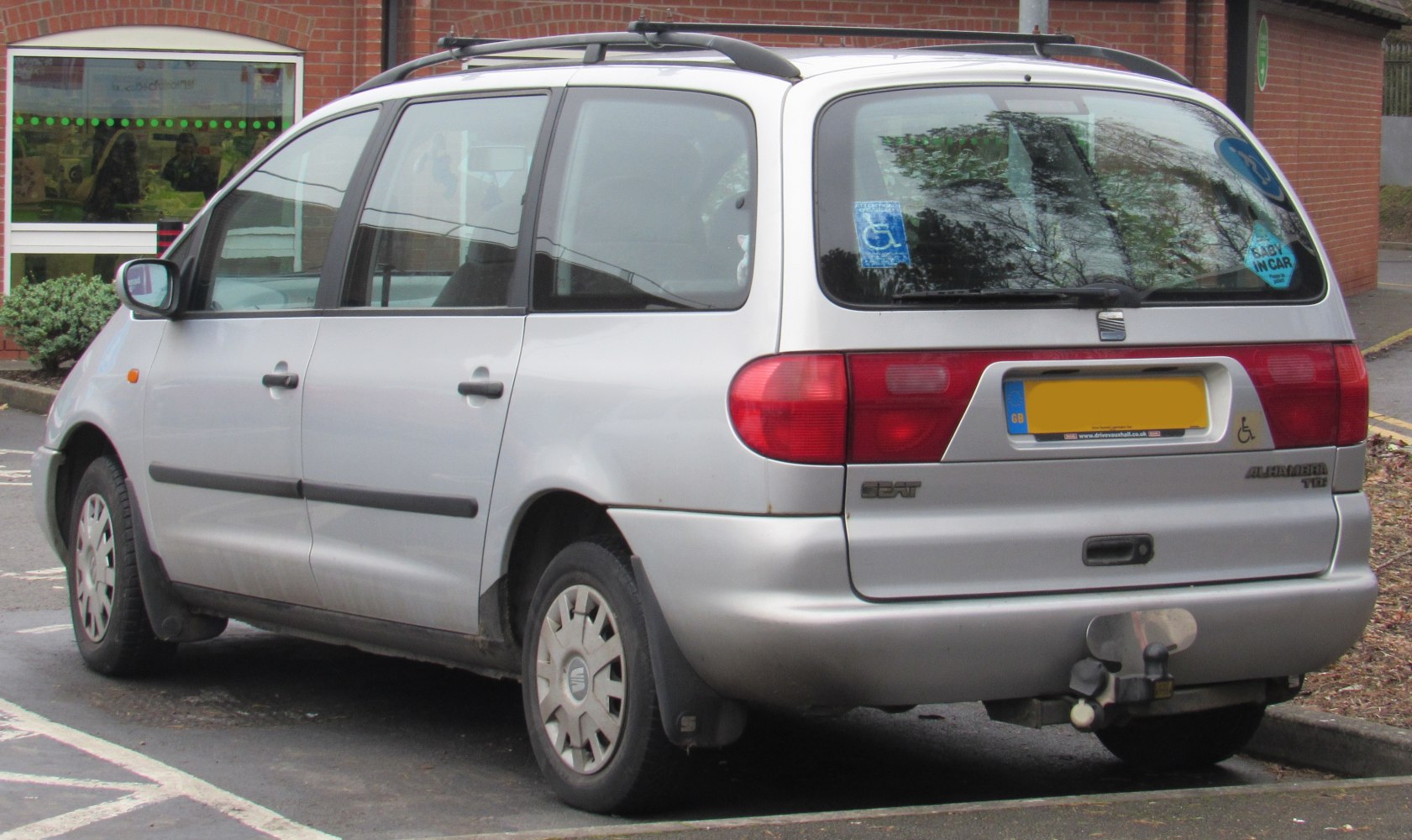 Seat Alhambra 2.0 i (115 Hp) Automatic