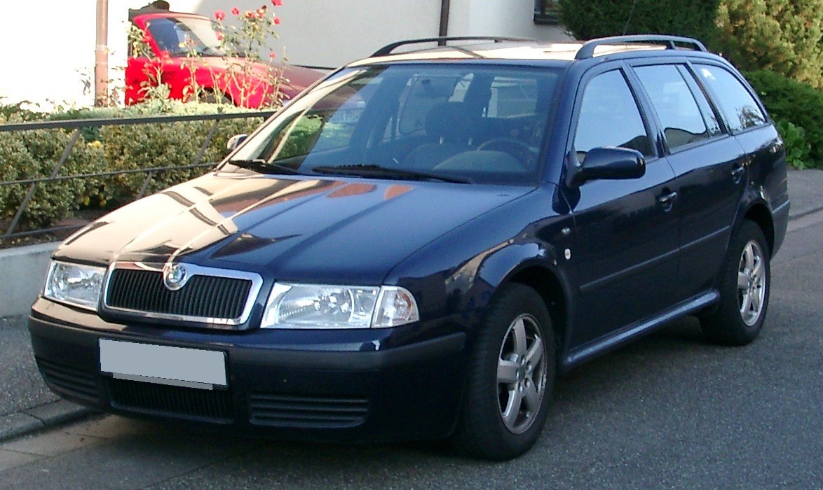 Skoda Octavia 1.6 (102 Hp)