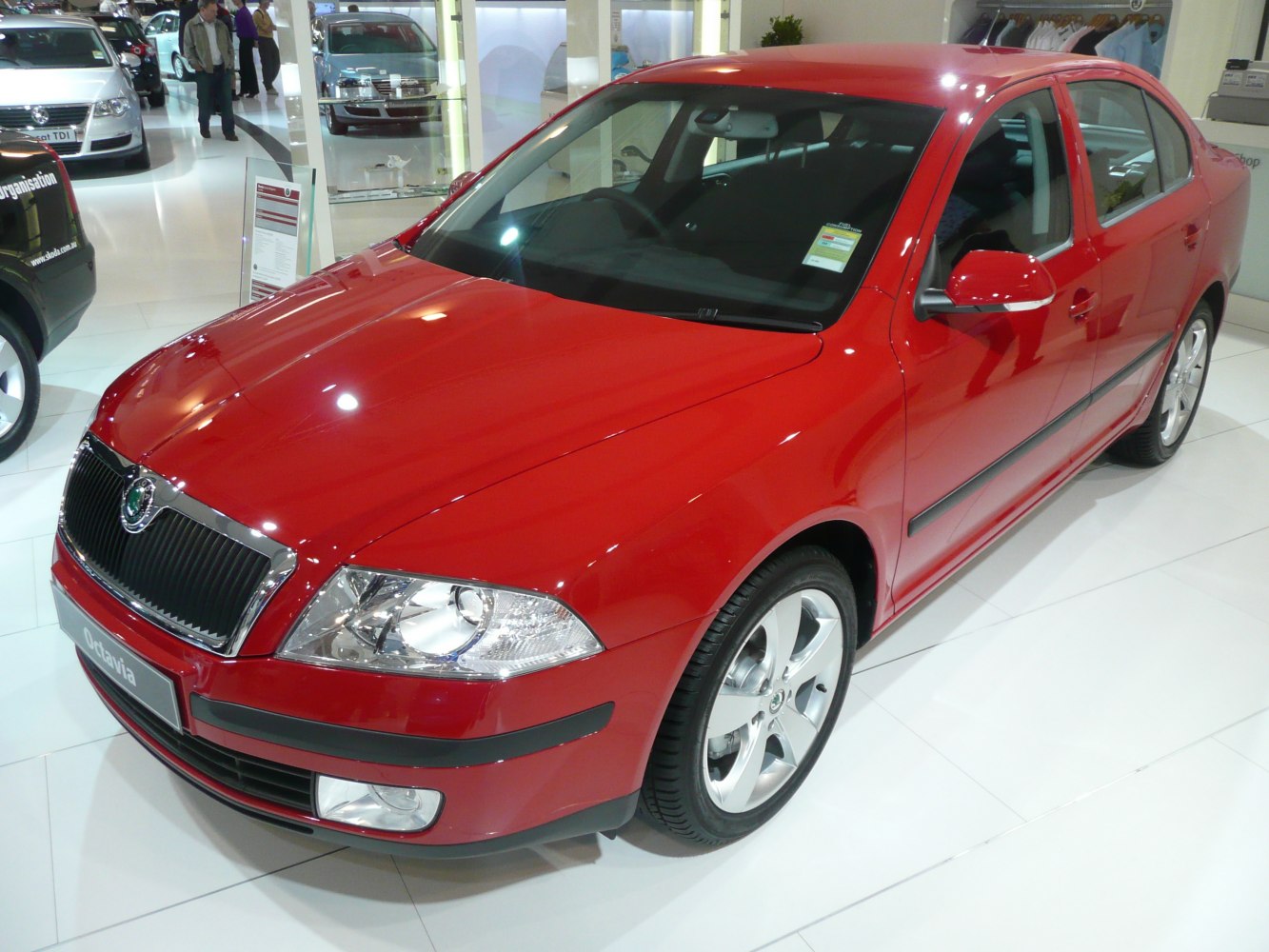 Skoda Octavia 1.6 16V FSI (115 Hp)