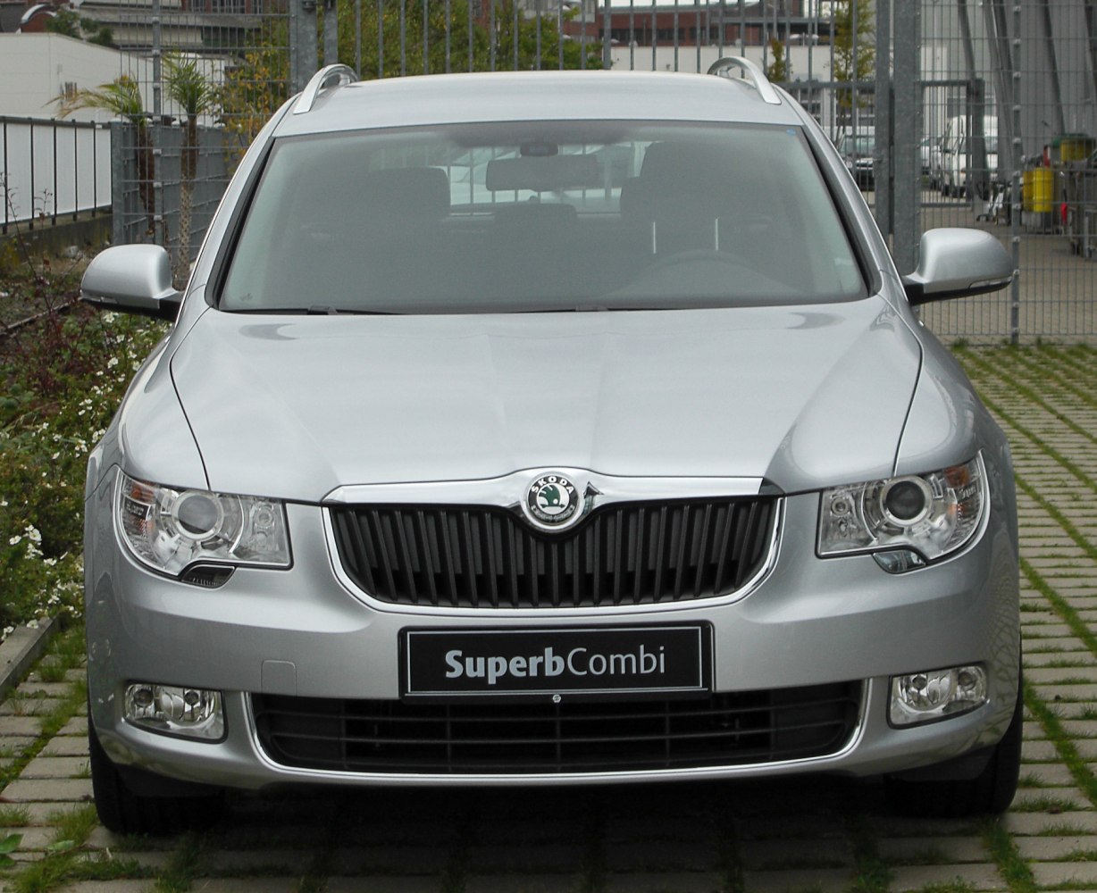 Skoda Superb 2.0 TDI CR DPF (166 Hp)