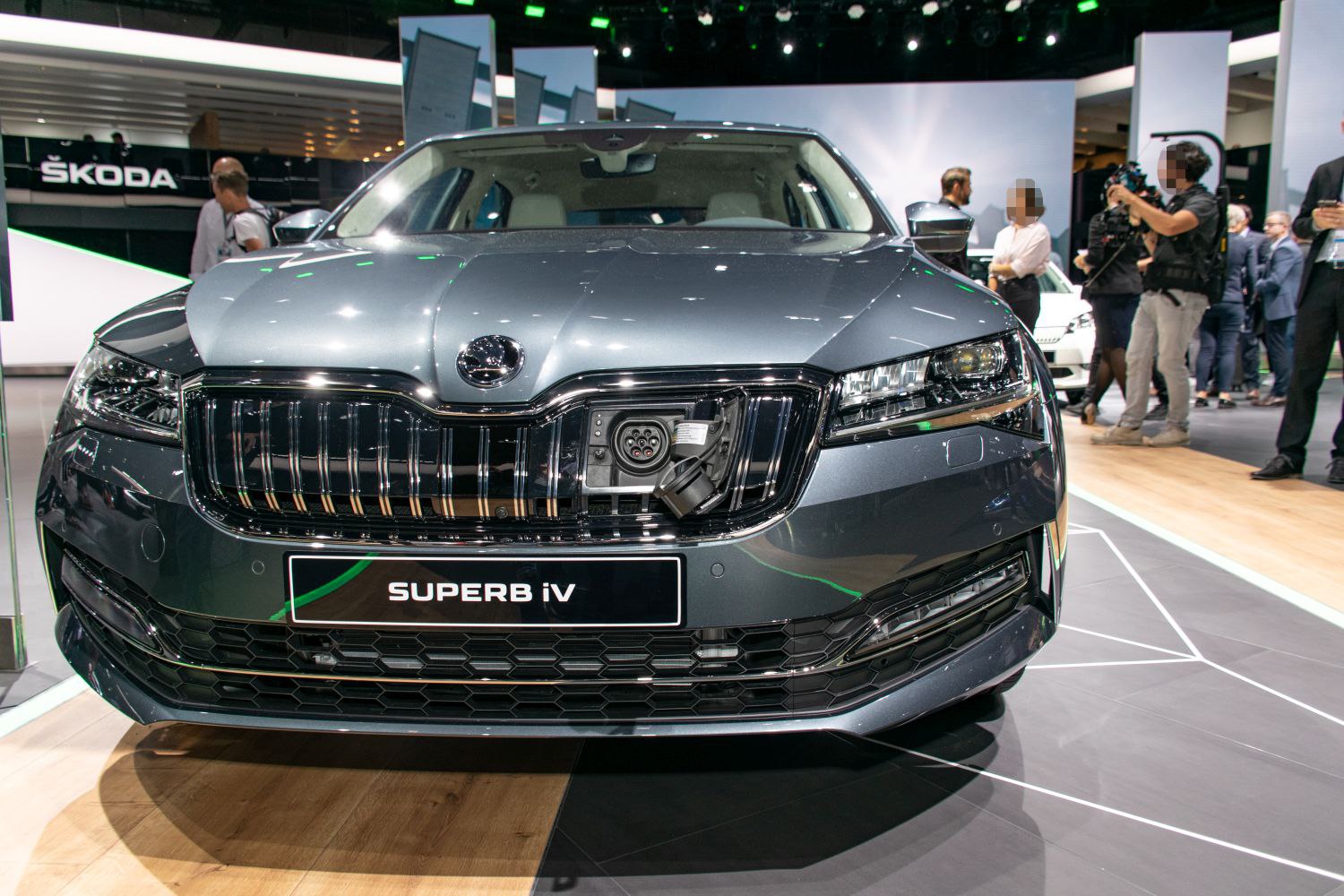 Skoda Superb 2.0 TDI (200 Hp) DSG