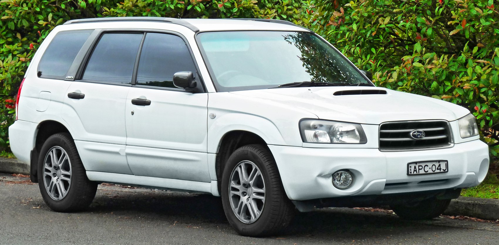 Subaru Forester 2.5 i (165 Hp)