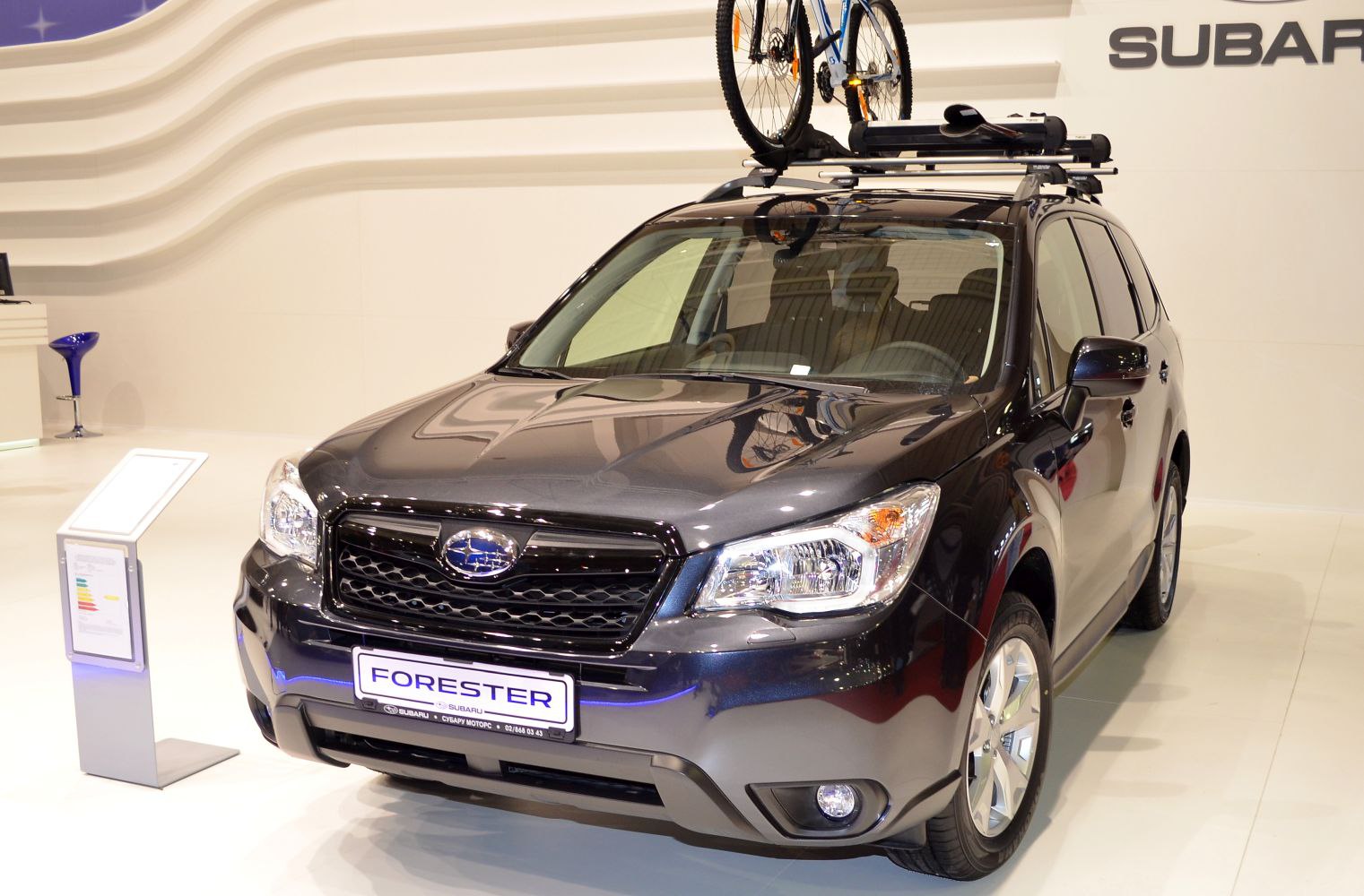 Subaru Forester 2.5 (175 Hp) CVT 4WD