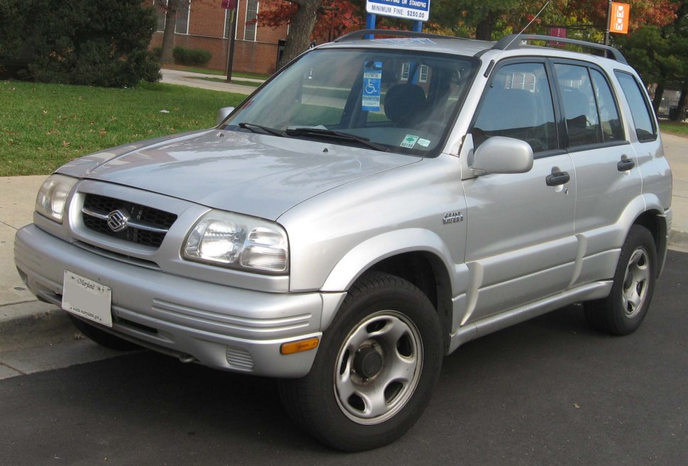 Suzuki Escudo 1.6i (107 Hp)