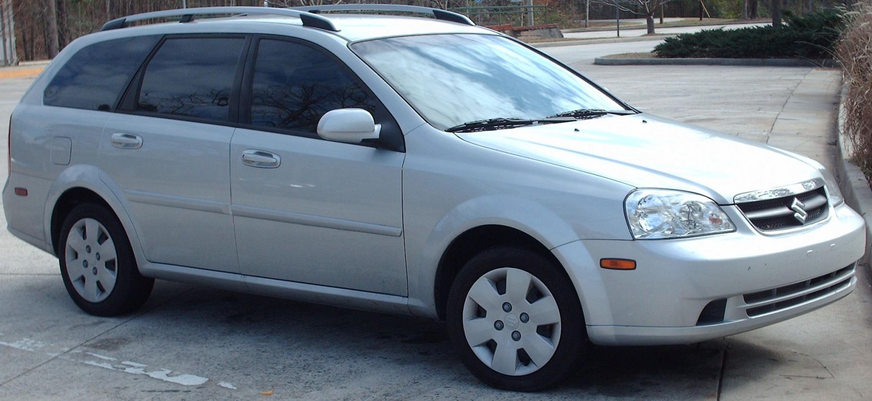 Suzuki Forenza 2.0 (127 Hp)