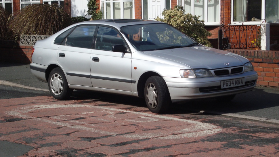 Toyota Carina