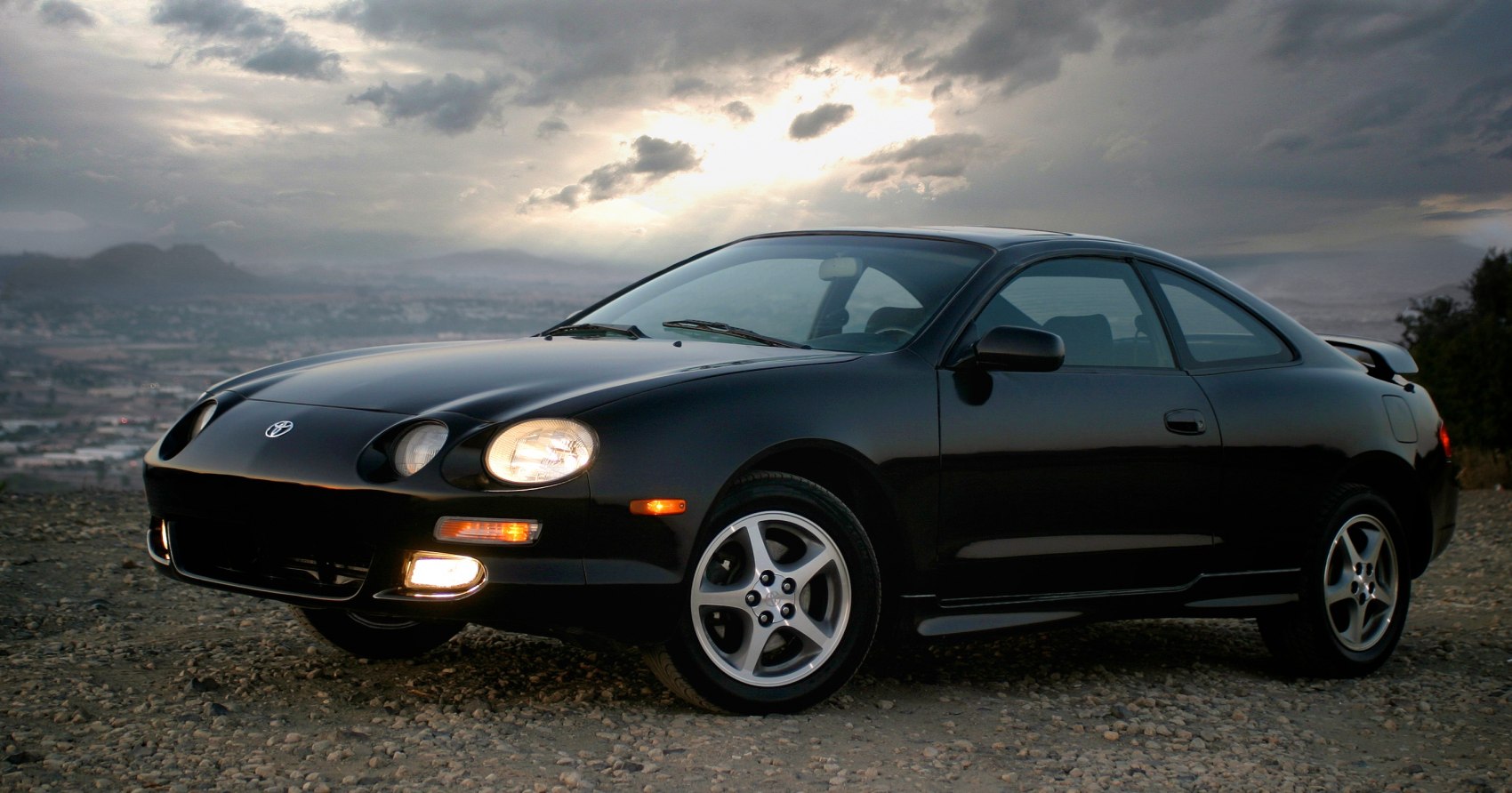 Toyota Celica 1.8 i 16V (116 Hp)