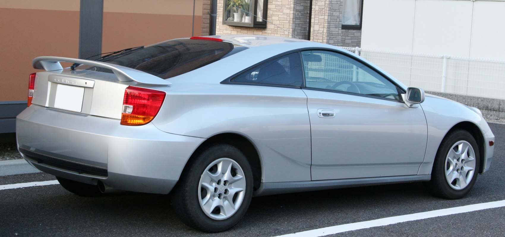 Toyota Celica 1.8 VT-i 16V (143 Hp)