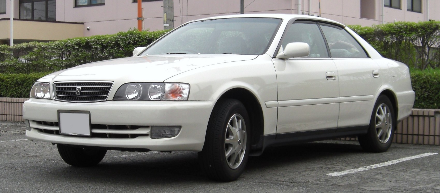 Toyota Chaser 2.5 i 24V Avante (180 Hp)