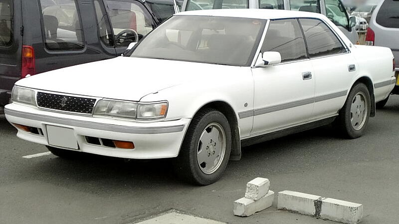 Toyota Chaser 1.8i (105 Hp)