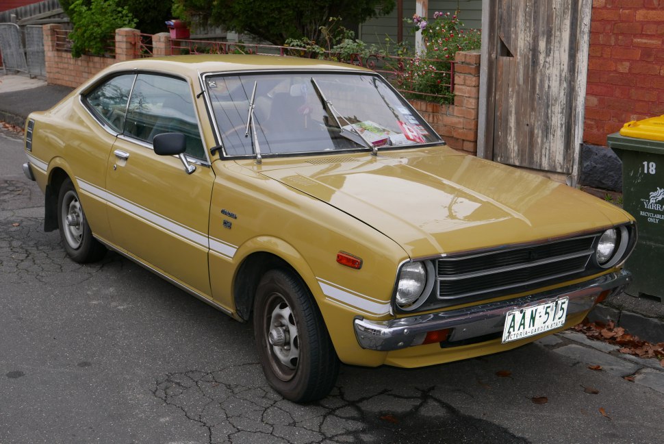 Toyota Corolla 1.2 (KE35) (54 Hp)