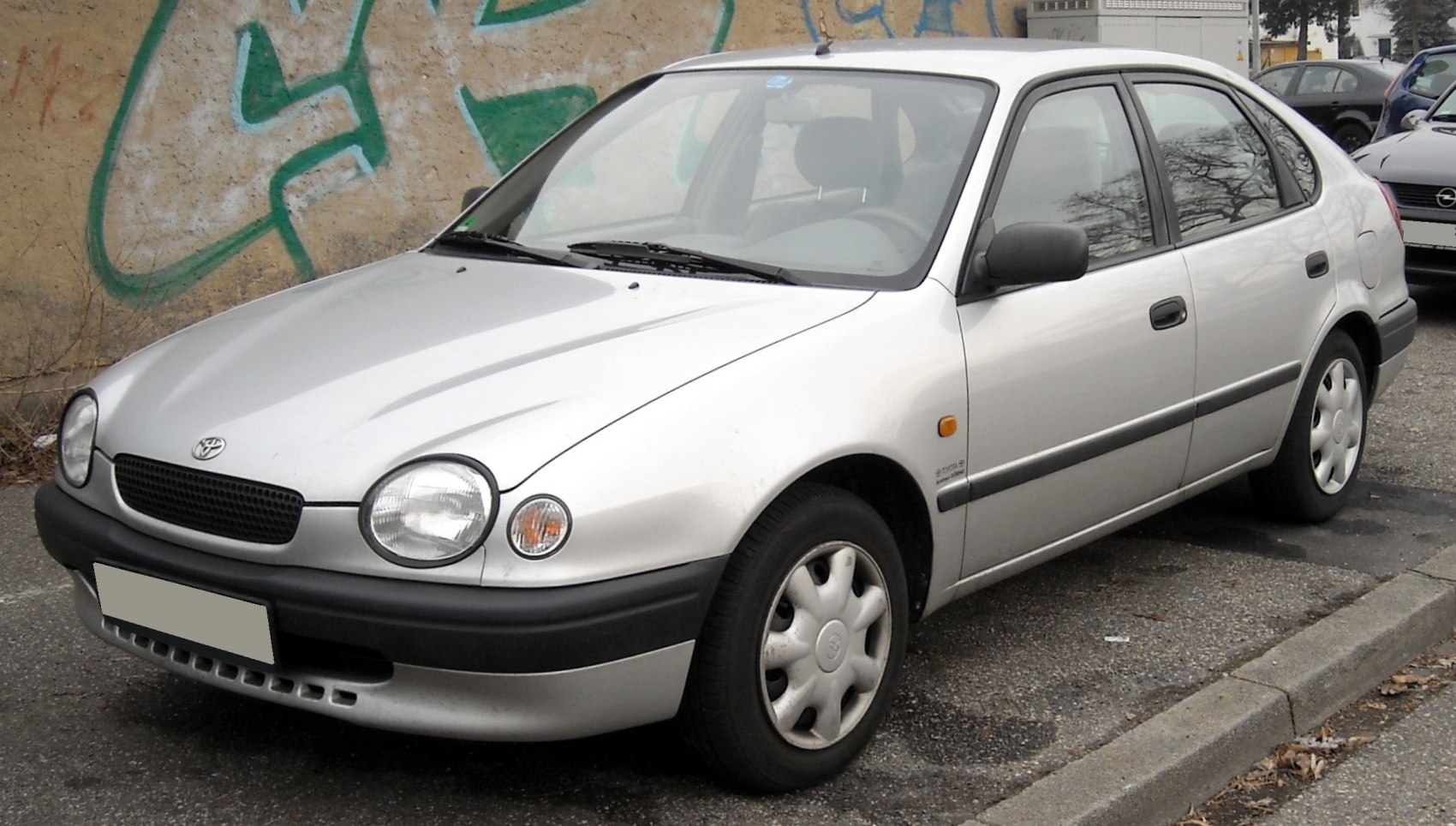 Toyota Corolla 1.3 i 16V (86 Hp)