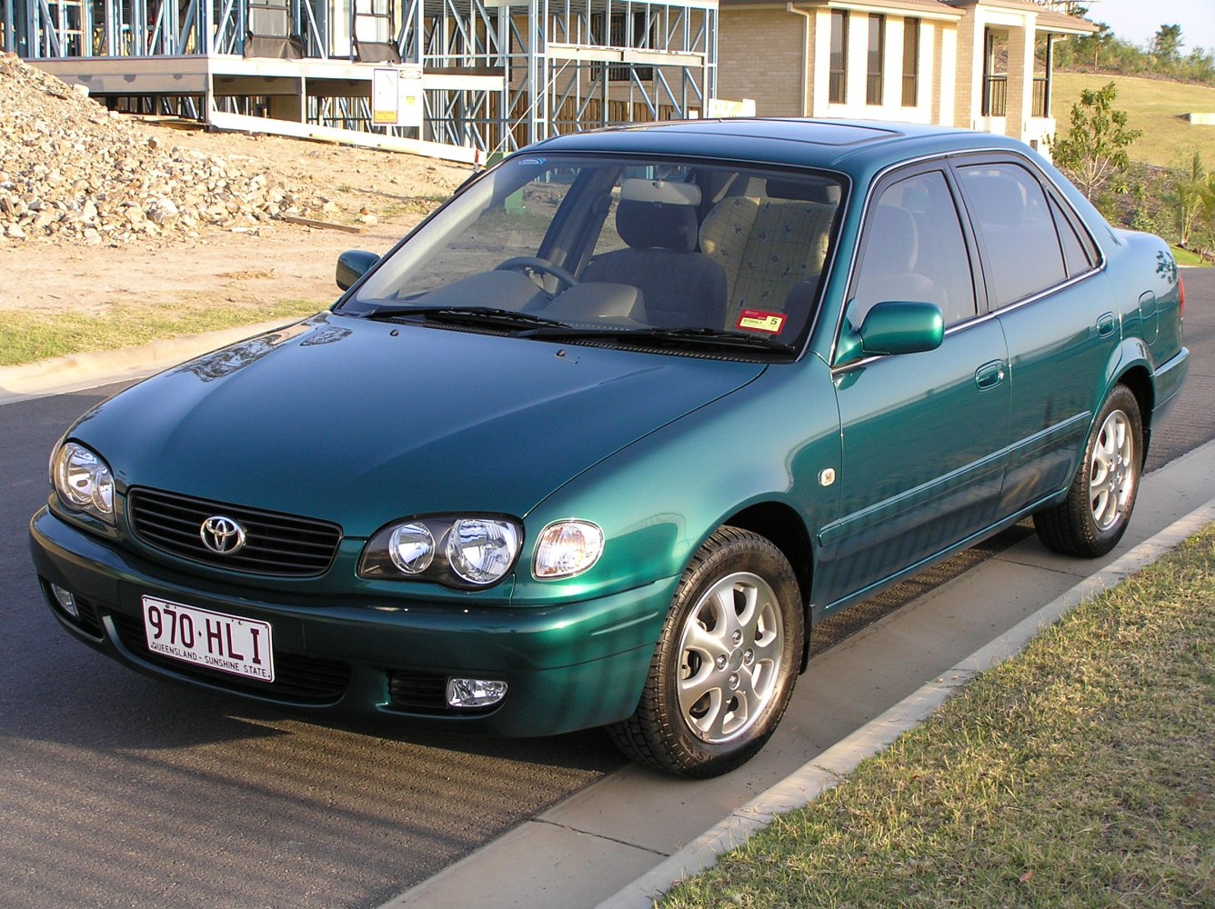 Toyota Corolla 1.3 i 16V (86 Hp)