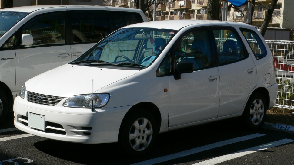 Toyota Corolla Spacio