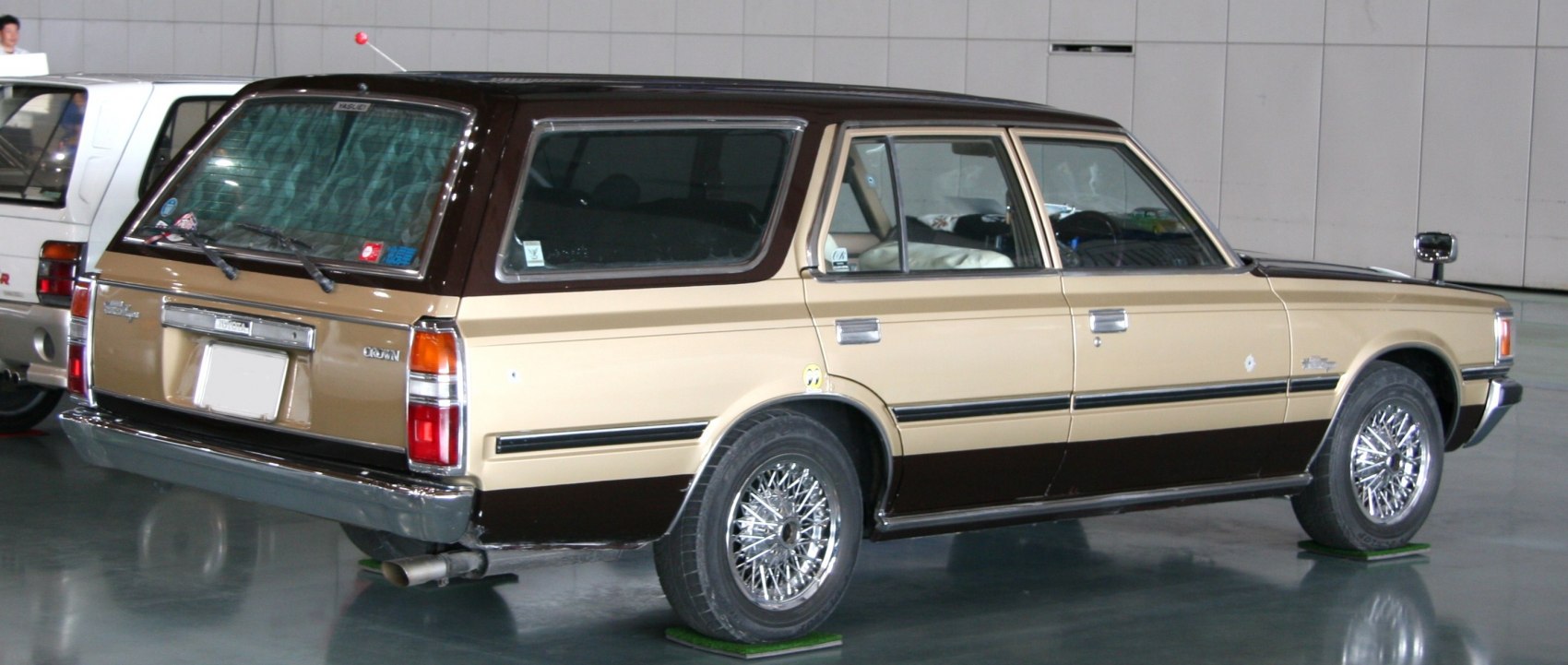 Toyota Crown 2.8 (MS1K) (146 Hp)